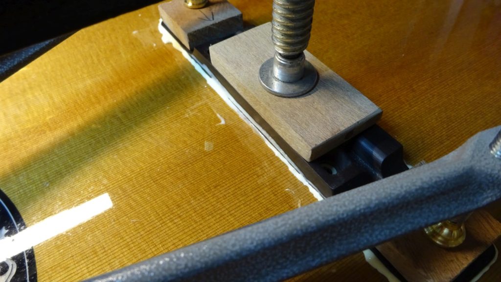 Ovation stol limes